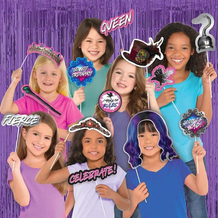Descendants 3 Scene Setter With Photo Booth Props - Image 2
