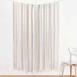 White Fabric Photo Booth Backdrop, 5ft X 6ft